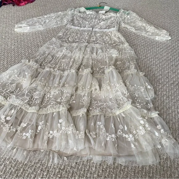 NEEDLE & THREAD WHITE LACE TIERED MIDI DRESS SIZE 2 - Picture 2 of 10